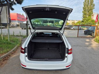 Škoda Superb Combi 2.0 TDI SCR Style DSG - 7