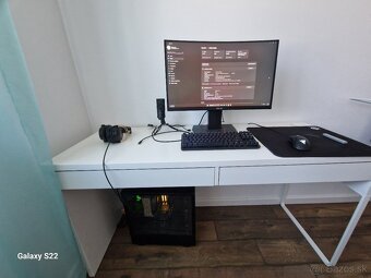 PC zostava komplet zo stolom - 7