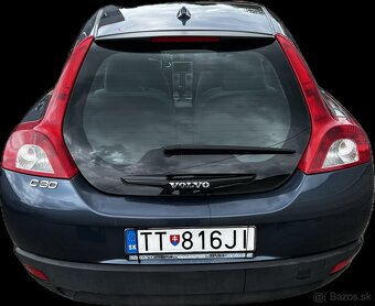 Volvo C30 1,6 benzín 2008 - 7
