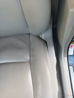 Toyota Avensis combi 2,2 d 110kw - 7