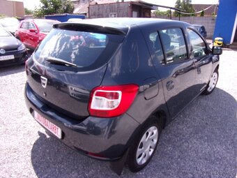 Dacia Sandero 1,2 -54 kw benzín - 7
