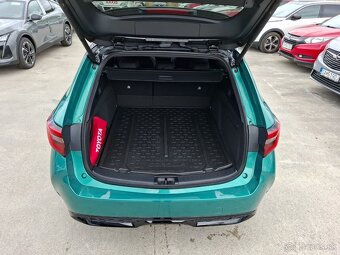 Toyota Corolla Combi 2,0 Hybrid GR Sport - 7