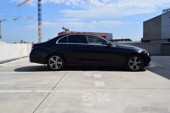 Mercedes Benz E220 - r.v.2022 možný odpočet dph - 7