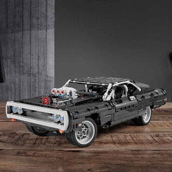 LEGO TECHNIC FAST AND FURIOUS - 7