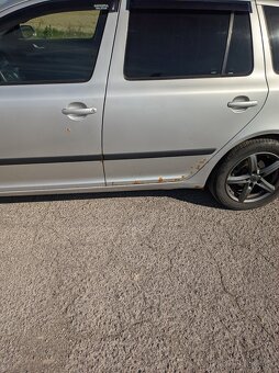 Škoda Octavia II - 7