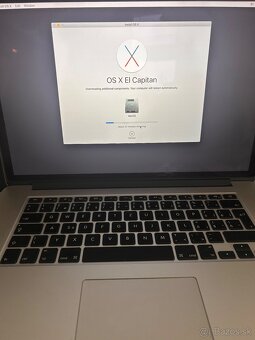 Apple MacBook Pro  (Retina, 15-palcový) - 7