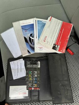 Predám Toyota Hilux 2.5, D-4D - 7