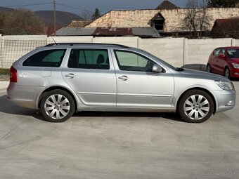 Škoda Octavia Combi 2.0 TDI Elegance DSG - 7