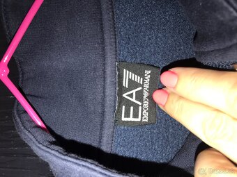 EMPORIO ARMANI originál z kryštálmi damska mikinka S/M - 7