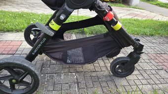 Britax B-Motion 4 Plus
- 7