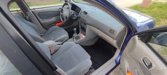 Toyota Corolla - 7