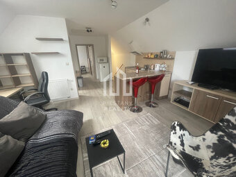 Na prenájom 2-izbový byt v dome takmer v centre, Piešťany - 7