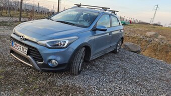 Hyundai I20 Active  1,4/výmena za moto - 7
