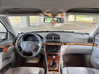Mercedes W211 E270CDi - 7