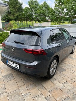 VW GOLF 8 2.0 TDI, DSG, 110kW, 124.000km, SIVÁ METALÍZA - 7