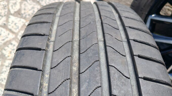 5x114,3 R17 --- TOYOTA COROLLA - 7