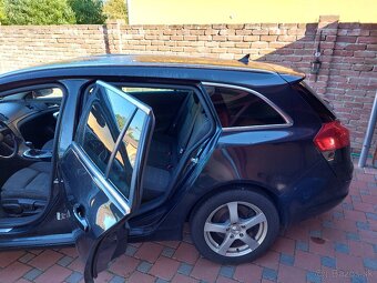OPEL INSIGNIA SPORTS TOURER - 7