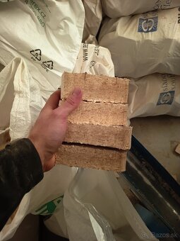 Briketovací lis - 7