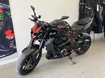 Kawasaki Z750 - 7