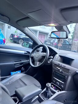 Opel Astra ( H ) GTC - 7