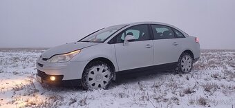 Ponúkam na predaj C4 sedan 1.6 Hdi rv 2009 - 7