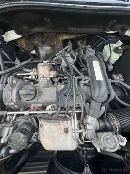 Škoda Octavia 1.2 TSI – rok 2010, benzín, 246 000 km - 7