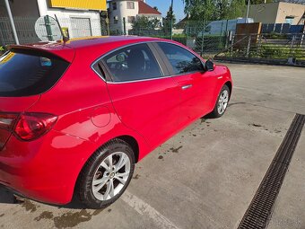 Alfa Romeo Giulietta 1.4TJET DISTINTIVE - 7