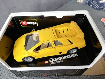 1:18 LAMBORGHINI Diablo 1990 - 7