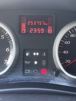 Dacia Duster 4x4 - 7