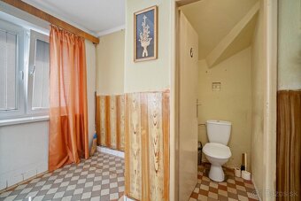 ÚTULNÝ RODINNÝ DOM NA PREDAJ – DUBOVANY - 7