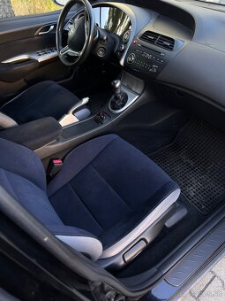 Honda Civic 8G 2.2 CDTI 103KW - ufo - 7