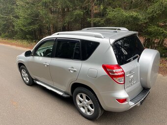 Toyota RAV4 2.2D-4D 4x4 - 7
