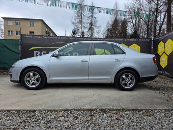 Volkswagen Jetta 1.9 TDI Comfortline DSG - 7