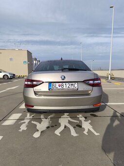 Škoda Superb 2.0 TDI Style DSG - 7