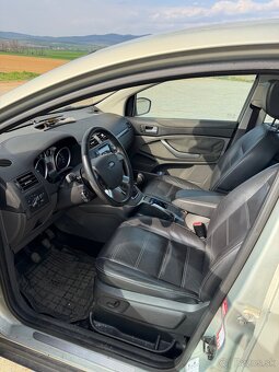 Ford kuga - 7