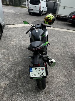 Kawasaki Ninja 500 - 7