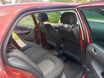 ŠKODA FABIA 1.2HTP 47KW SPORT LINE RV2007 - 7