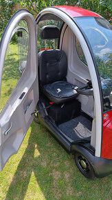 Elektricky skuter pre seniorov - Shoprider Cabin - 7