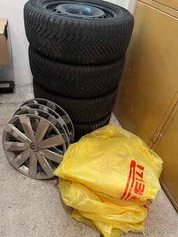 Zimná sada 225/55 R16 Laufenn - 7