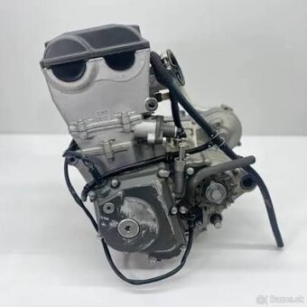 Kúpim motocyklový motor - 7