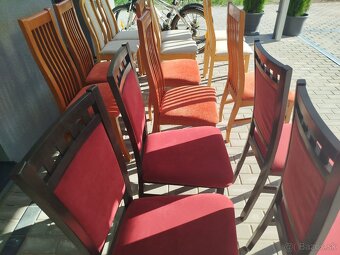 Jedálenské stoličky 5 ks,4 ks predám. - 7