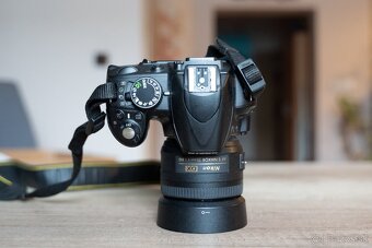 Nikon D3100 + AF-S 35mm f/1.8 G - 7