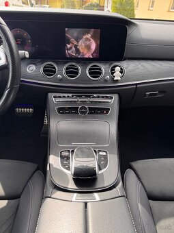 Mercedes E 400d - 7