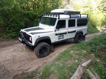 Predám Land Rover Defender - 7
