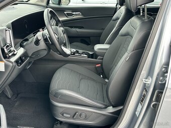 Kia Sportage 1.6 T-GDi MHEV A/T 4x4, r.v.: 2022 - 7