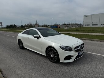 Mercedes Benz E coupé - 7