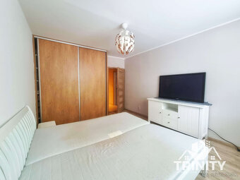 Na prenájom zariadený tehlový 2-izbový byt s balkónom v mest - 7