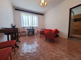 Na predaj dvojgeneračný rodinný dom, 491m2 - 7