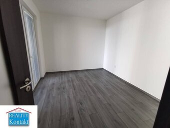 Na prenájom 2-izbový byt - Nové Zámky - 7