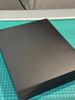XBOX One X 1TB + 1 ovládač + 1 hra - 7